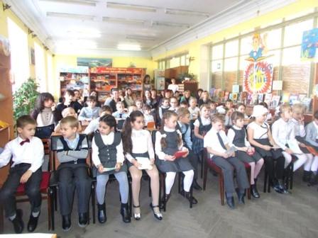 20 ноября прошёл литературный праздник «Земля красива добротою мам»