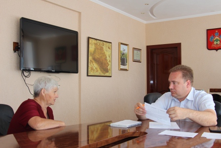 Евгений Ильин провел прием граждан