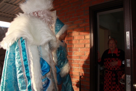 В Тбилисском районе с Новым Годом и Рождеством поздравляют участников Великой Отечественной войны