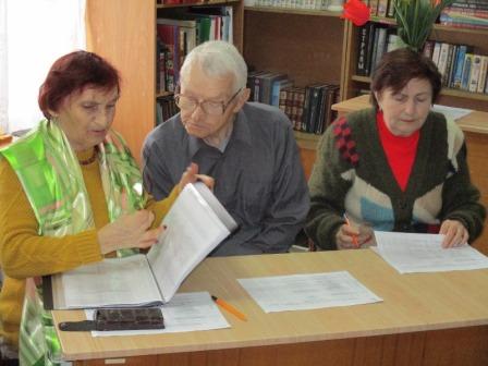 Жюри конкурса во время работы