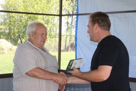 Тбилисских охотников и рыболовов наградили почетными грамотами и памятными медалями