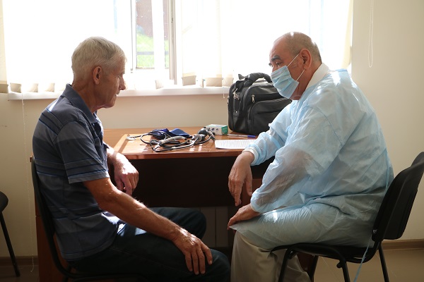 Работники фермы ЗАО «Марьинское» прошли вакцинацию от коронавируса