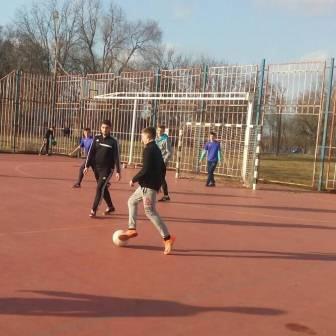 В рамках спартакиады трудящихся прошли соревнования по мини-футболу