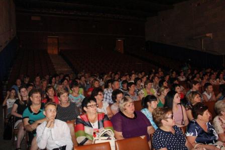 Медицинские работники Тбилисского района принимают поздравления