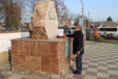 Память погибших в Чечне почтили в Тбилисском районе