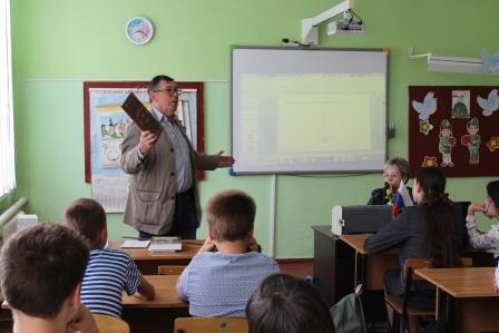 Краевед Ю.С. Удодов рассказывает о подвиге казачьей сотни Гречишкина