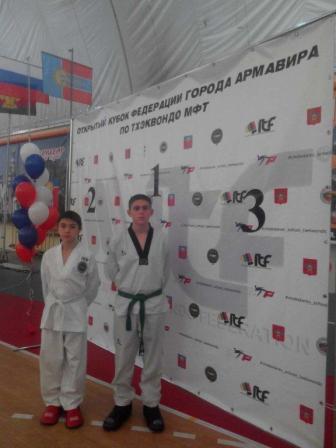 Тбилисские тхэквондисты привезли 18 медалей из Армавира