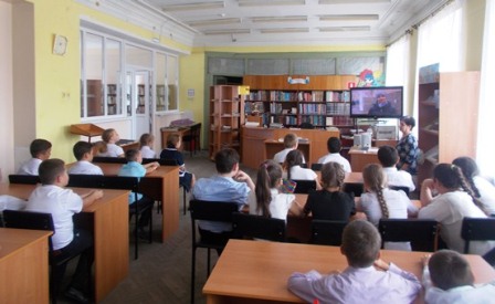 В Тбилисской центральной детской библиотеке проходят занятия лектория для детей «Школа безопасности»