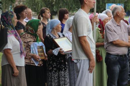 В Тбилисской состоялся крестный ход в честь Дня семьи, любви и верности