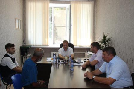 Глава Тбилисского района посетил хутор Марьинский