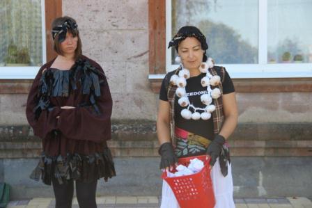 У маленьких тбилисцев весело проходят летние каникулы