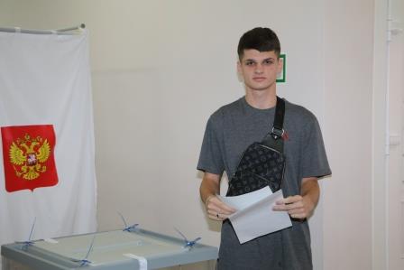 Молодежь района активно участвует в голосовании