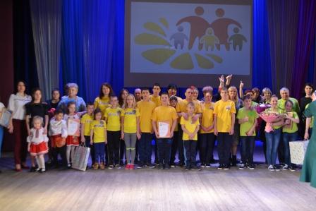 Тбилисская семья заняла второе место в зональном этапе Краевого творческого конкурса замещающих семей