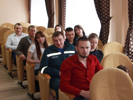 Одиннадцать молодых семей Тбилисского района получили сертификаты на жилье