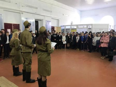 Тбилисские волонтеры провели патриотическую акцию, посвященную 75-летию освобождения Ленинграда от фашистской блокады