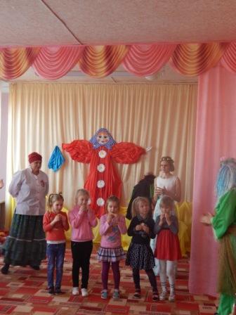 В детских садах Тбилисского района празднуют Масленицу