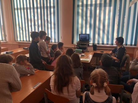 В школах района проходят классные часы, посвящённые трагедии в Чернобыле