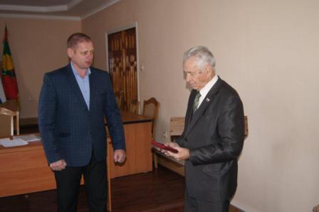 Председателя Совета ветеранов Тбилисского района наградили медалью «За выдающийся вклад в развитие Кубани» III степени 