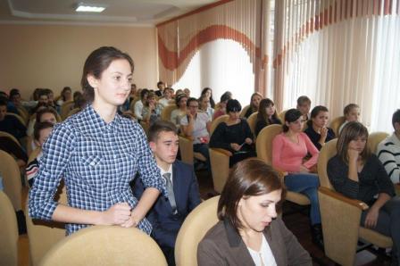 Руководитель департамента молодежной политики края посетил Тбилисский район