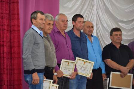 Автомобилистов Тбилисского района поздравили с праздником