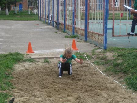 В Тбилисской организовали турнир по легкой атлетике