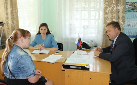 Глава района провел прием граждан в хуторе Песчаном