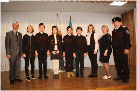 В пятой школе прошел казачий сбор, посвященный женщинам-казачкам