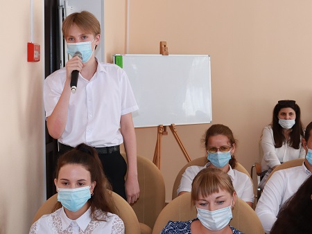 Тбилисский район посетил замминистра образования, науки и молодежной политики Краснодарского края