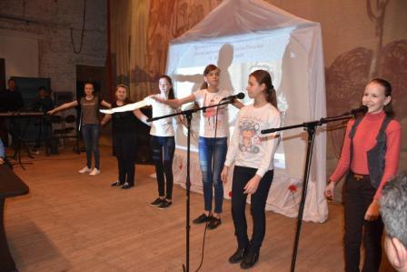 В Нововладимирском КДЦ прошел вечер памяти Высоцкого