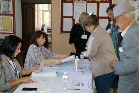 Стартовал первый день трехдневного голосования