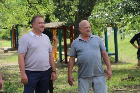 Глава района Евгений Ильин встретился со спортсменами в «Ласточке»