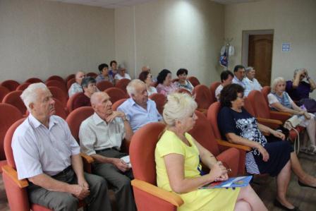 Глава Тбилисского района встретился с членами Совета ветеранов