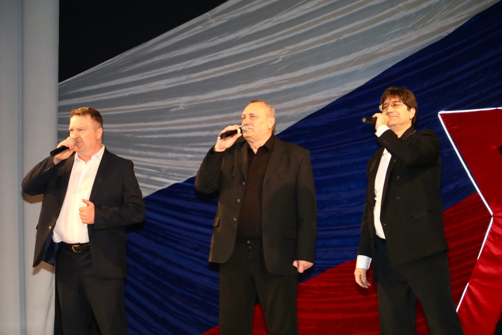 В Тбилисском районе поздравили защитников Отечества!