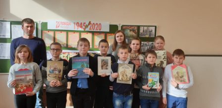 Литературный час «Ваш подвиг будет жить в веках»