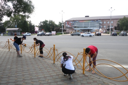 В Тбилисской прошел субботник