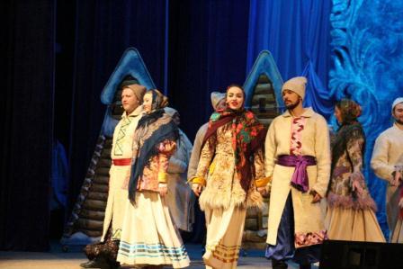 Тбилисским ребятам показали сказку «Морозко»