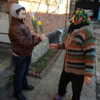 В Тбилисском районе состоялась акция «Подарок для милых дам»