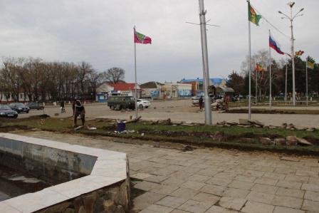 В Тбилисском районе реконструируют главную площадь