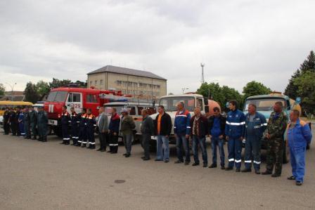 В Тбилисском районе провели смотр и средств служб постоянной готовности