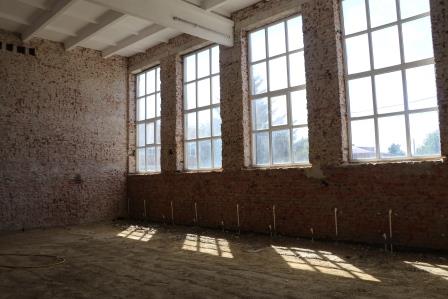 В здании четвертой школы села Ванновского продолжается капитальный ремонт 