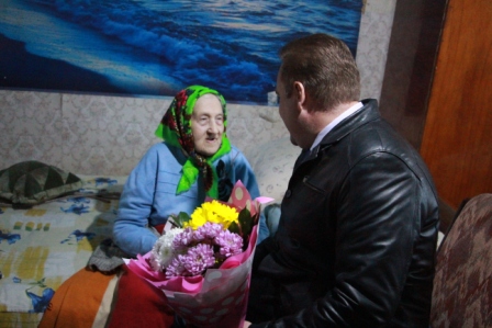 Труженикам тыла из станицы Геймановской вручили медали в честь 75-летия Победы