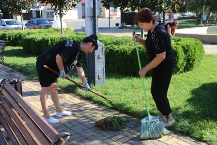 В станице Тбилисской прошел субботник