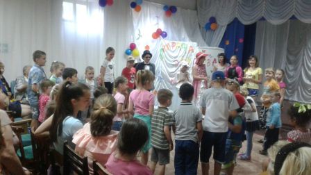 В Тбилисском районе заработали дворовые площадки