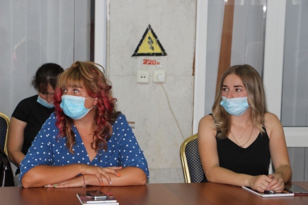 В Тбилисском районе работников торговли поздравили с профессиональным праздником