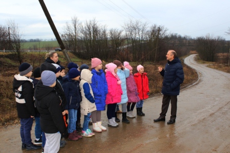 Ученики шестой школы ближе познакомились с жизнью земляка-героя Василия Подрезова