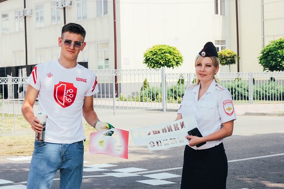 В Тбилисской прошла акция «Сними наушники»