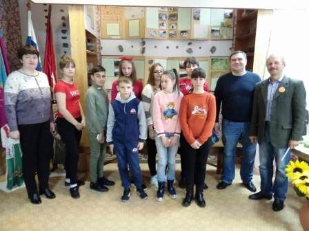 Интересно и познавательно проходят каникулы у тбилисских школьников