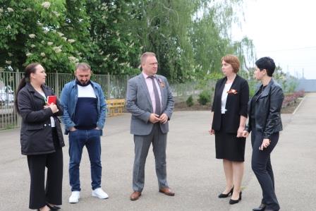 В Тбилисском районе начат капитальный ремонт четвертой школы