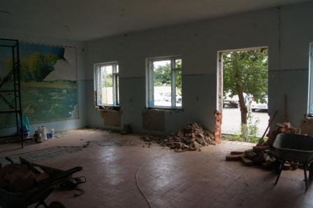 В Тбилисском районе продолжают улучшать медучреждения