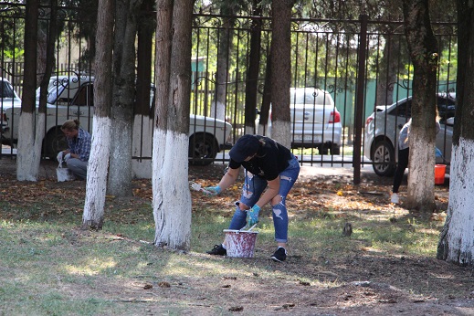 Большой субботник состоялся в тбилисском парке
